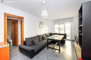 Piso en venta en Pajaritos - Plaza de Toros en Granada