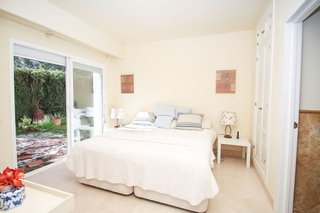 Casa adosada en venta en Istán