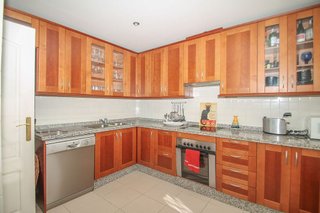 Casa adosada en venta en Istán