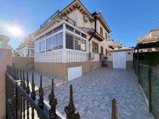 Casa adosada en venta en Campos de Golf - Villa Martin - Los Dolses en Orihuela