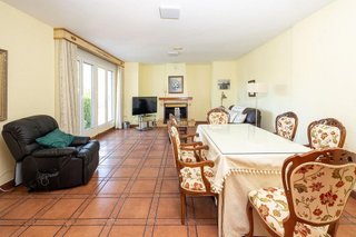 Chalet en venta en Baza