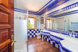 Chalet en venta en Baza