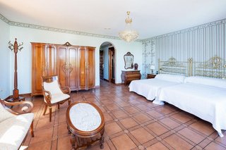Chalet en venta en Baza