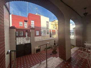 Chalet en venta en Arenal - La Pólvora en Dos Hermanas