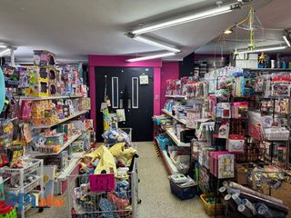 Local comercial en venta en La Plana en Esplugues de Llobregat