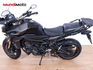 YAMAHA TRACER 900