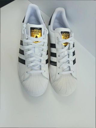 Adidas Superstar Taglia 42 Bianche e Nere