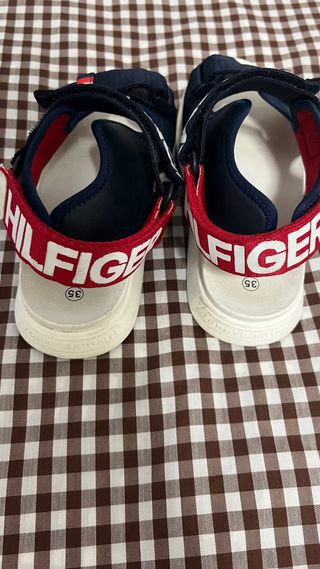 Sandalias Tommy Hilfiger Azul y Rojo