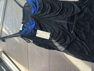 Abito Pinko nero e blu