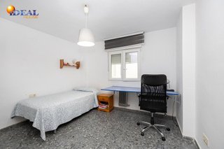 Piso en venta en Pajaritos - Plaza de Toros en Granada