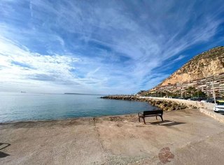 Piso en venta en Albufereta en Alicante
