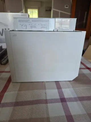 Nintendo Wii Bianca con Cavi e Scatolo
