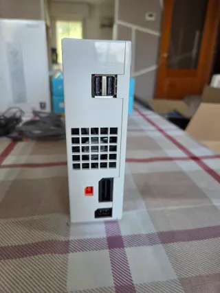 Nintendo Wii Bianca con Cavi e Scatolo