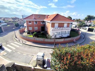Chalet en venta en Cuatro Caminos en Santander