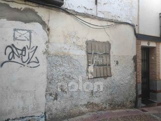 Casa adosada en venta en Ctra. Circunvalación - La Magdalena en Jaén