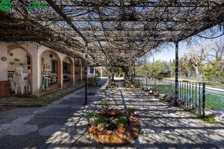 Chalet en venta en Ogíjares