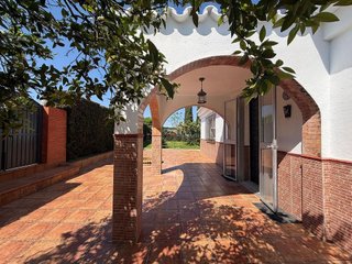 Chalet en venta en Bollullos de la Mitación