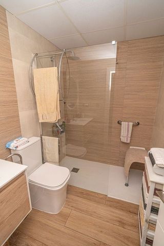 Casa adosada en venta en Linares