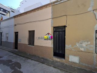 Casa adosada en venta en Oeste en Castellón de la Plana
