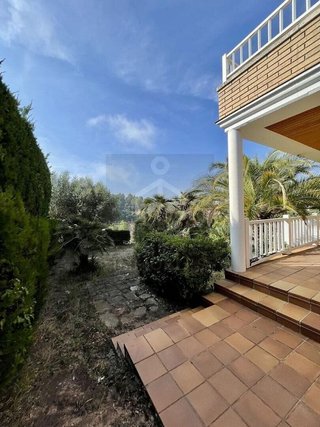 Chalet en venta en Castellnou de Bages