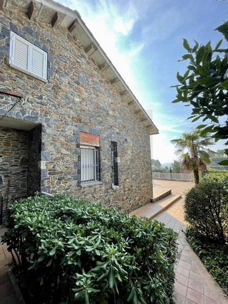 Chalet en venta en Castellnou de Bages