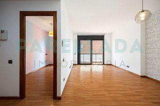 Piso en venta en Casagemes - Canyadó en Badalona