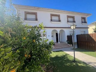 Chalet en venta en Padul