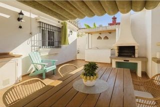 Chalet en venta en Zona Sohail en Fuengirola
