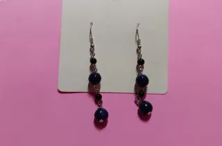 Orecchini lunghi blu e neri