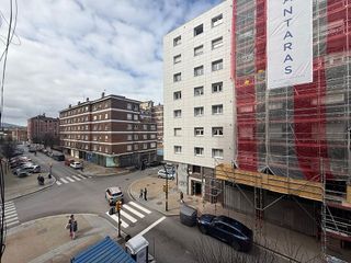 Piso en venta en El Llano en Gijón