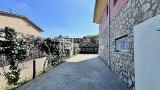 Chalet en venta en Corbera de Llobregat