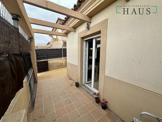 Casa adosada en venta en Vera Ciudad en Vera