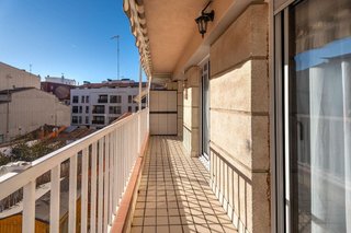 Piso en venta en Cementiri Vell en Terrassa