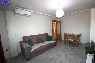 Piso en venta en La Constitución - Canaleta en Mislata