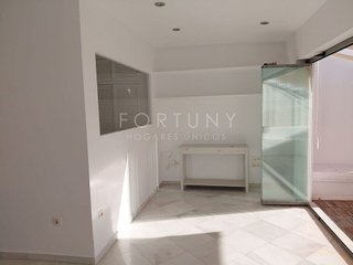 Piso en venta en Cerrado Calderón - El Morlaco en Málaga