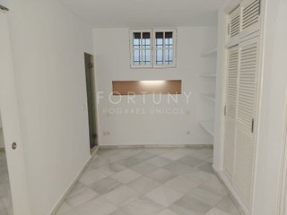 Piso en venta en Cerrado Calderón - El Morlaco en Málaga