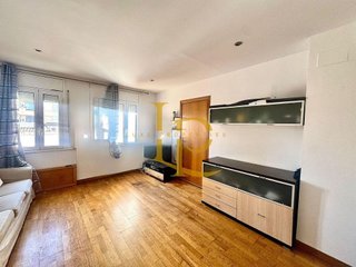 Piso en venta en Centre en Rubí