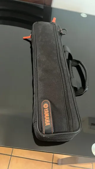 Flauta Travesera Yamaha YFL-281