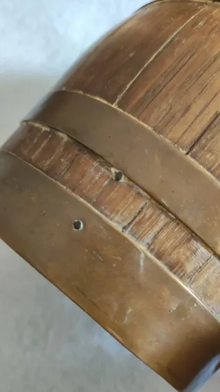 Jarra madera y metal siglo XVIII