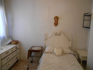 Se vende piso junto Avd. La Fama/Vistabella