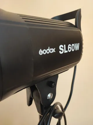 Godox SL60W Luz LED Continua Trípode incluido