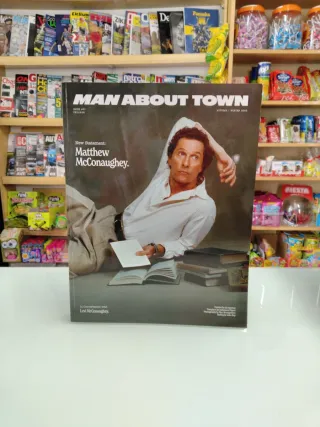 Revista Man About Town Matthew McConaughey