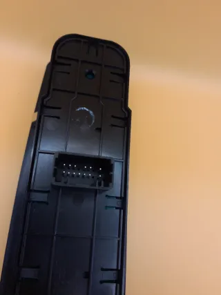 Botonera Elevalunas Renault Megane 3 Scenic 3