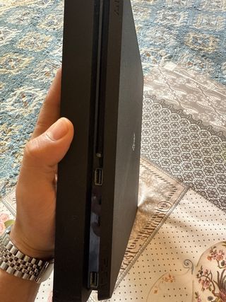 PS4 Slim 500GB Negra