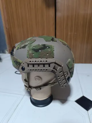 Casco FMA y protección cygnus armory