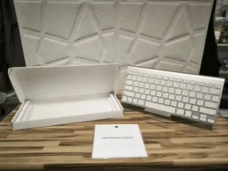Teclado Inalámbrico Apple Plata
