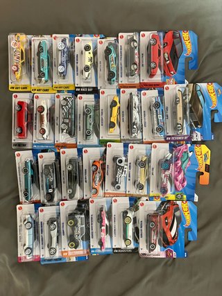 Lote Coches Hot Wheels y Matchbox