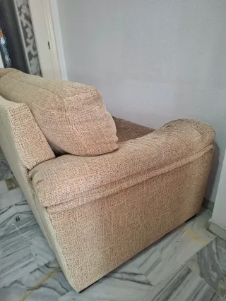 Sofá de 2 plazas en tela beige