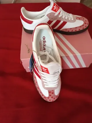 Zapatillas Adidas Samba Corazón varios numeros