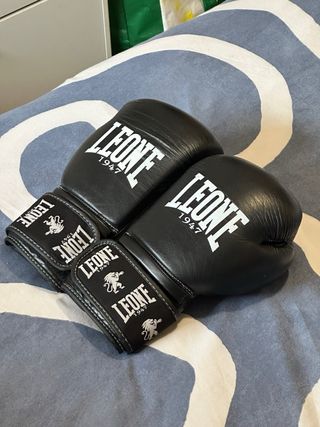 Guantes de boxeo Leone 14 onzas negros